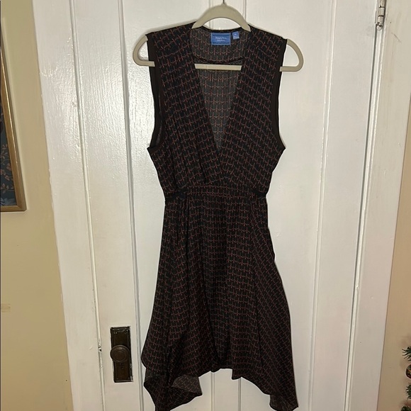 Simply Vera Vera Wang Handkerchief Hem V Neck Midi Dress - Picture 1 of 10